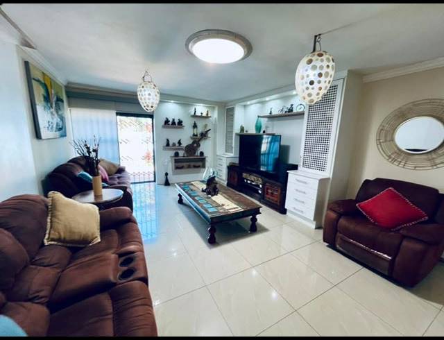 3 BEDROOM FREESTANDING FOR SALE IN BIRCHLEIGH